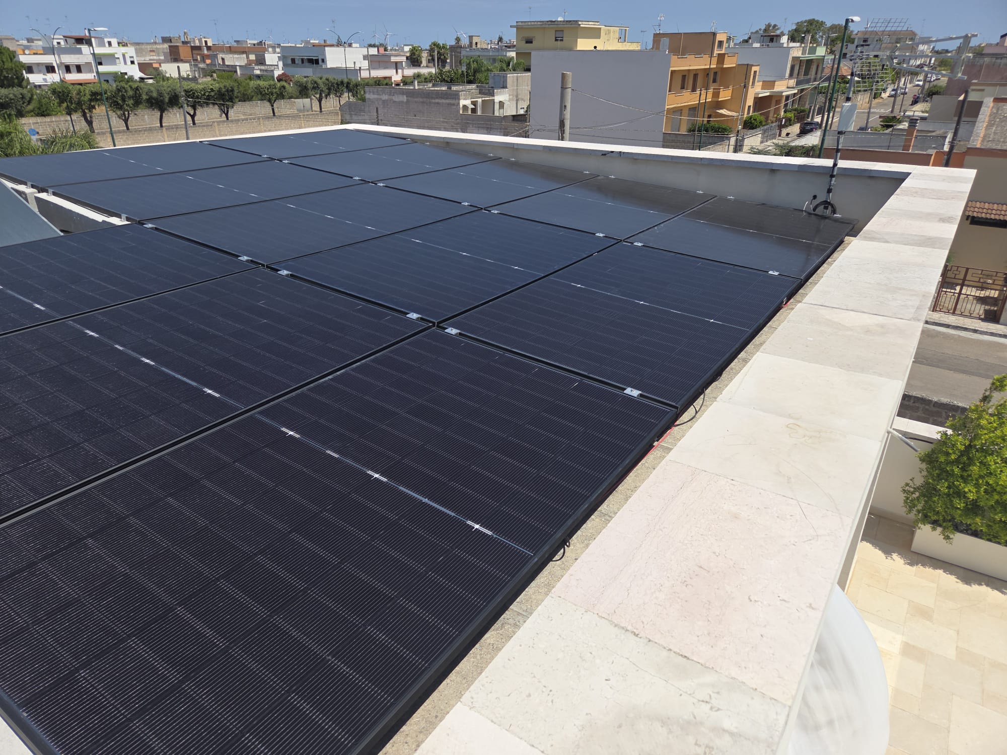 Impianto fotovoltaico - realizzazione 32